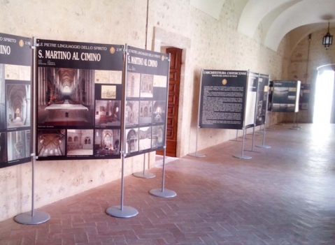 Mostra fotografica - LE PIETRE LINGUAGGIO DELLO SPIRITO - presso l'Abbazia Cistercense di Casamari.