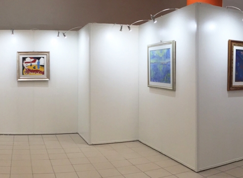 Parete espositiva autoportante modulare e bifacciale per pinacoteche e gallerie d'arte della LINEA OSTENDO