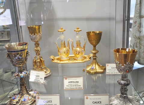 Vetrine espositive per musei ecclesistici della linea Argurion Museo S.Gabriele