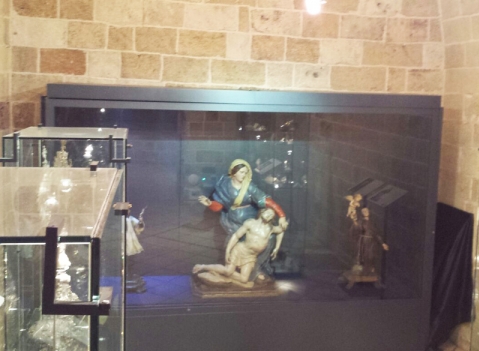 Vetrine espositive per musei della linea Theca